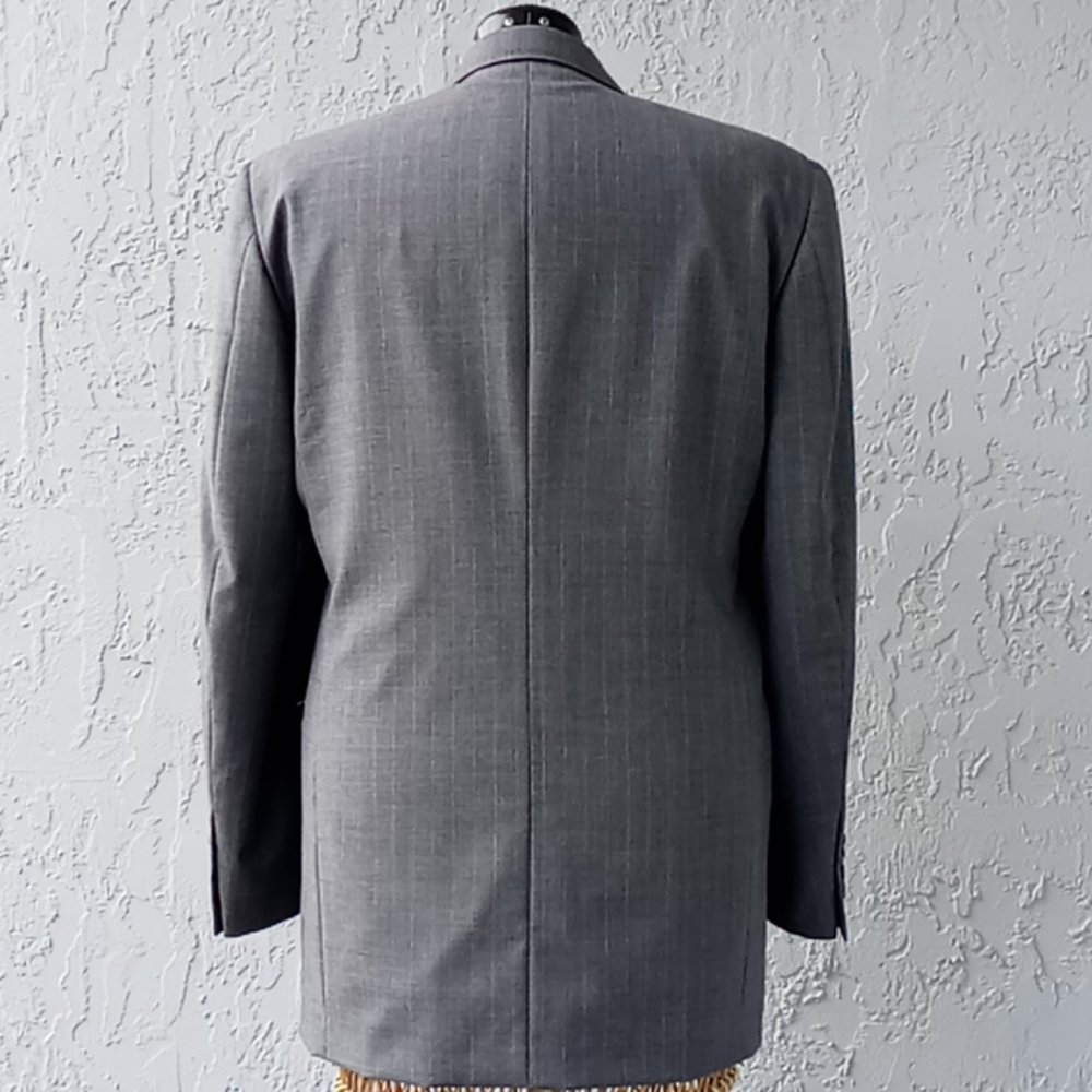 Gianfranco Ferre Vintage Men's Pin Stripe Blazer - Picture 4 of 15